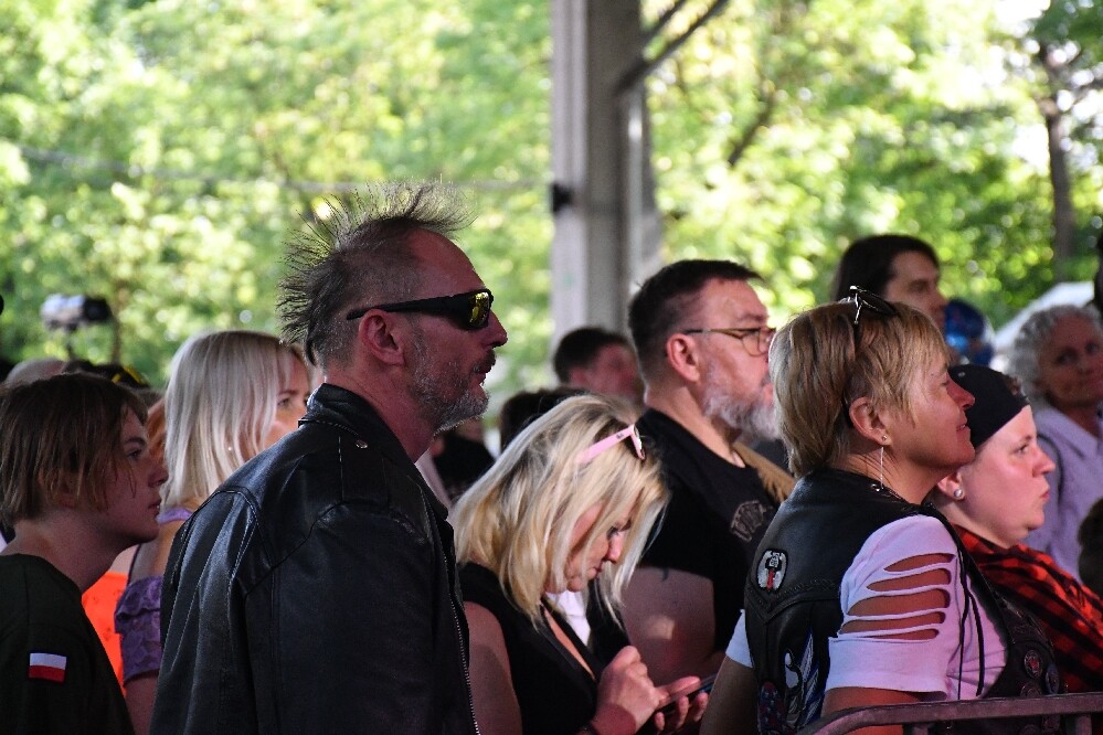 Po czterech latach powróciły Dni Rudy Śląskiej! Wczoraj na scenie zagrały zespoły CoverNostra, Oberschlesien i Mary Spolsky. W finałowym koncercie Zespołu Dżem  uczestniczyło ponad 7 tysięcy osób! Zobaczcie zdjęcia i filmy!

fot. Jacek Knapik