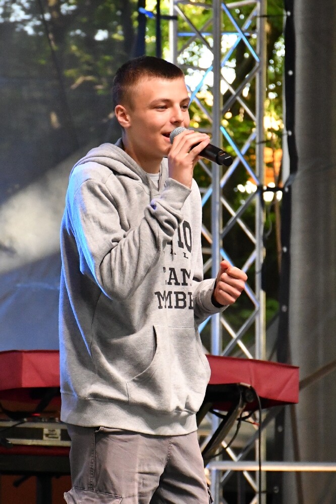 Po czterech latach powróciły Dni Rudy Śląskiej! Wczoraj na scenie zagrały zespoły CoverNostra, Oberschlesien i Mary Spolsky. W finałowym koncercie Zespołu Dżem  uczestniczyło ponad 7 tysięcy osób! Zobaczcie zdjęcia i filmy!

fot. Jacek Knapik