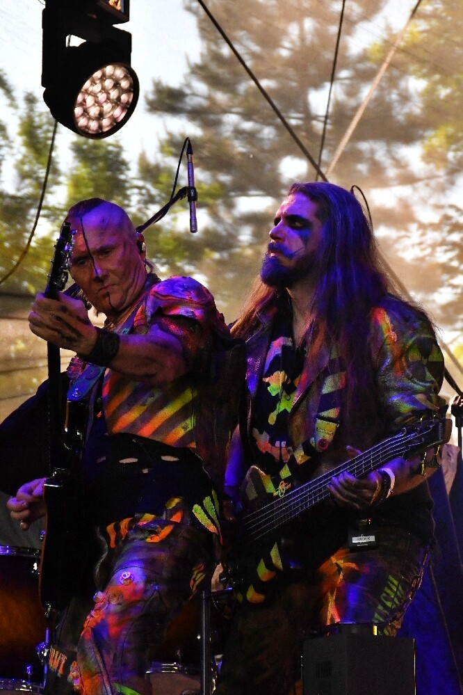 Po czterech latach powróciły Dni Rudy Śląskiej! Wczoraj na scenie zagrały zespoły CoverNostra, Oberschlesien i Mary Spolsky. W finałowym koncercie Zespołu Dżem  uczestniczyło ponad 7 tysięcy osób! Zobaczcie zdjęcia i filmy!

fot. Jacek Knapik