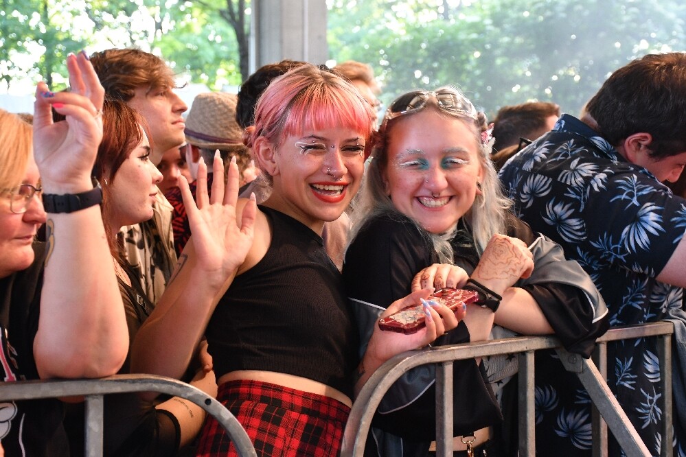 Po czterech latach powróciły Dni Rudy Śląskiej! Wczoraj na scenie zagrały zespoły CoverNostra, Oberschlesien i Mary Spolsky. W finałowym koncercie Zespołu Dżem  uczestniczyło ponad 7 tysięcy osób! Zobaczcie zdjęcia i filmy!

fot. Jacek Knapik