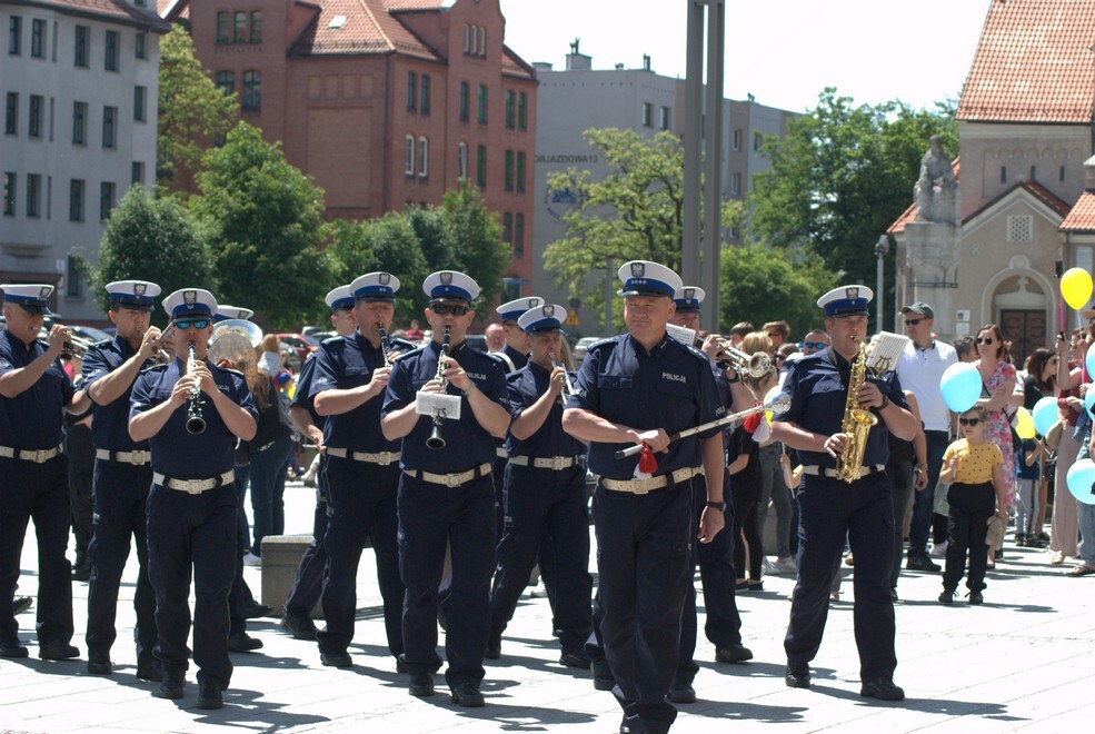 Tegoroczne Dni Rudy Śląskiej połączono z miejskimi obchodami Dnia Dziecka. Impreza dla najmłodszych mieszkańców naszego miasta zainaugurowała w sobotę, 3 czerwca, wielkie świętowanie.