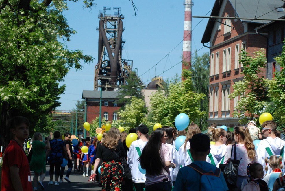 Tegoroczne Dni Rudy Śląskiej połączono z miejskimi obchodami Dnia Dziecka. Impreza dla najmłodszych mieszkańców naszego miasta zainaugurowała w sobotę, 3 czerwca, wielkie świętowanie.