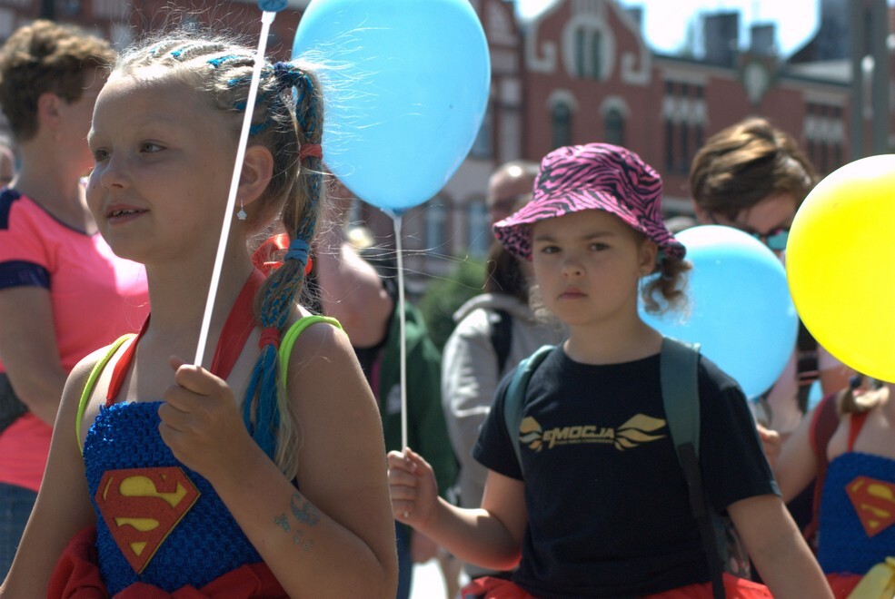 Tegoroczne Dni Rudy Śląskiej połączono z miejskimi obchodami Dnia Dziecka. Impreza dla najmłodszych mieszkańców naszego miasta zainaugurowała w sobotę, 3 czerwca, wielkie świętowanie.