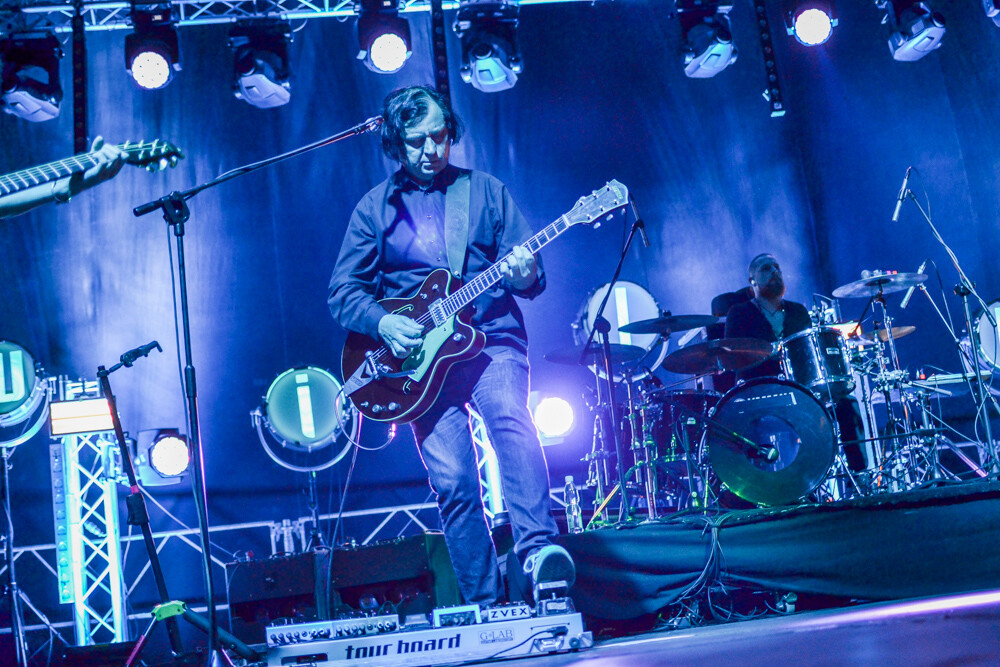 Za nami pierwszy, bardzo udany dzień obchodów Święta Miasta. Na scenie królował rock, a przed sceną pojawiły się setki widzów. My też tam byliśmy, mamy dla Was prawie setkę zdjęć!