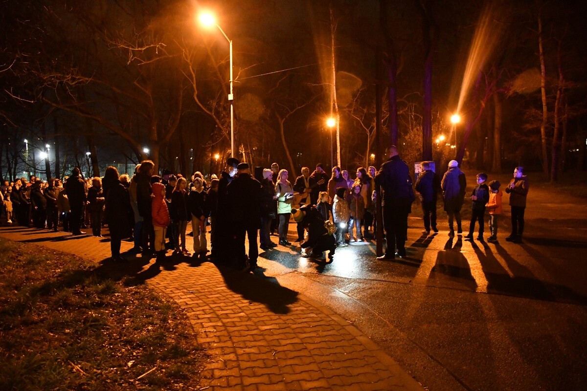 Droga Krzyżowa ulicami miasta. / fot. Jacek Knapik