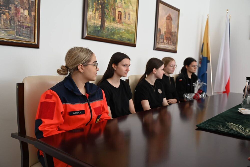 Żeńska drużyna koszykówki z IV LO z sukcesami na szczeblu wojewódzkim!/Fot. FB Michał Pierończyk