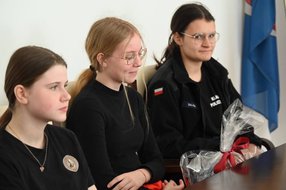 Żeńska drużyna koszykówki z IV LO z sukcesami na szczeblu wojewódzkim!/Fot. FB Michał Pierończyk