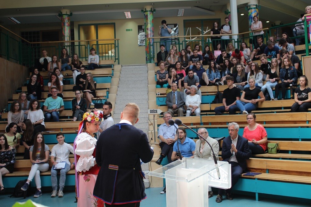 50 uczniów szkół średnich z Rudy Śląskiej wzięło wczoraj udział w pierwszym w historii miasta i Górnego Śląska dyktandzie godki śląskiej.