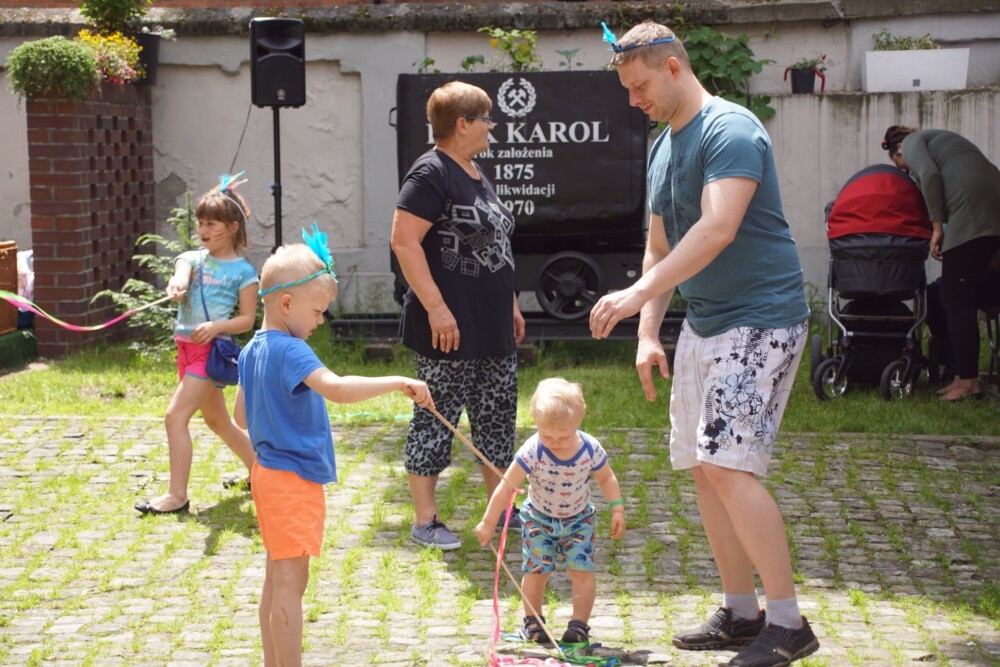Zobaczcie jak dzisiaj, na imprezach z okazji Dnia Dziecka, bawili się najmłodsi rudzianie w Bielszowicach, Orzegowie i Wirku!
