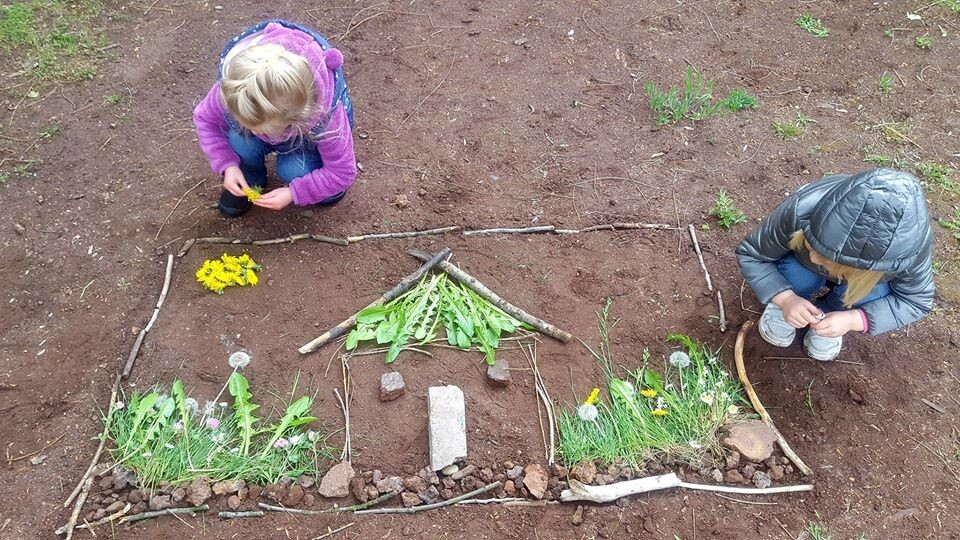 Dzisiaj obchodzimy najbardziej radosne święto w roku – Dzień Dziecka. Z tej okazji zaprosiliśmy rudzian do wzięcia udziału w naszej zabawie. Zobaczcie zdjęcia, które do nas przysłali.