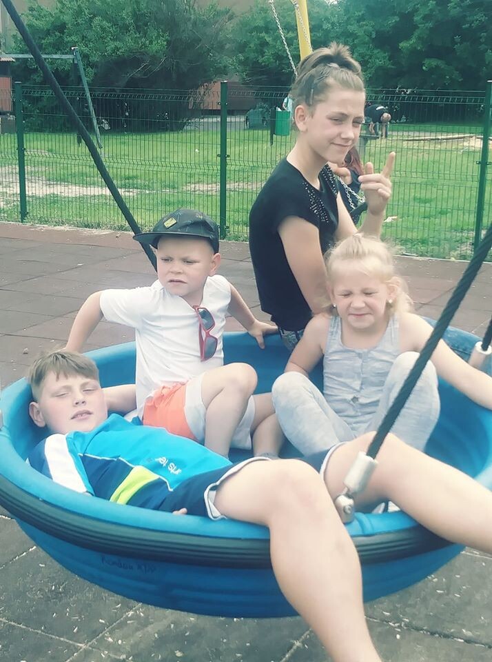 Dzisiaj obchodzimy najbardziej radosne święto w roku – Dzień Dziecka. Z tej okazji zaprosiliśmy rudzian do wzięcia udziału w naszej zabawie. Zobaczcie zdjęcia, które do nas przysłali.