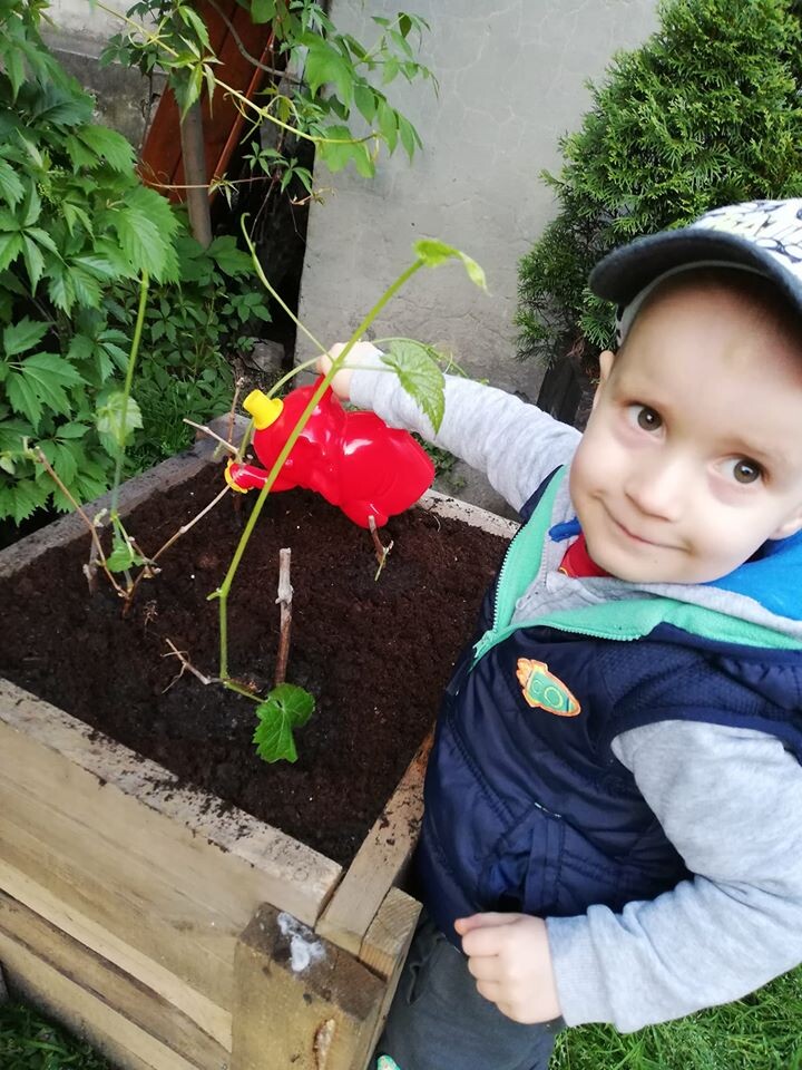 Dzisiaj obchodzimy najbardziej radosne święto w roku – Dzień Dziecka. Z tej okazji zaprosiliśmy rudzian do wzięcia udziału w naszej zabawie. Zobaczcie zdjęcia, które do nas przysłali.