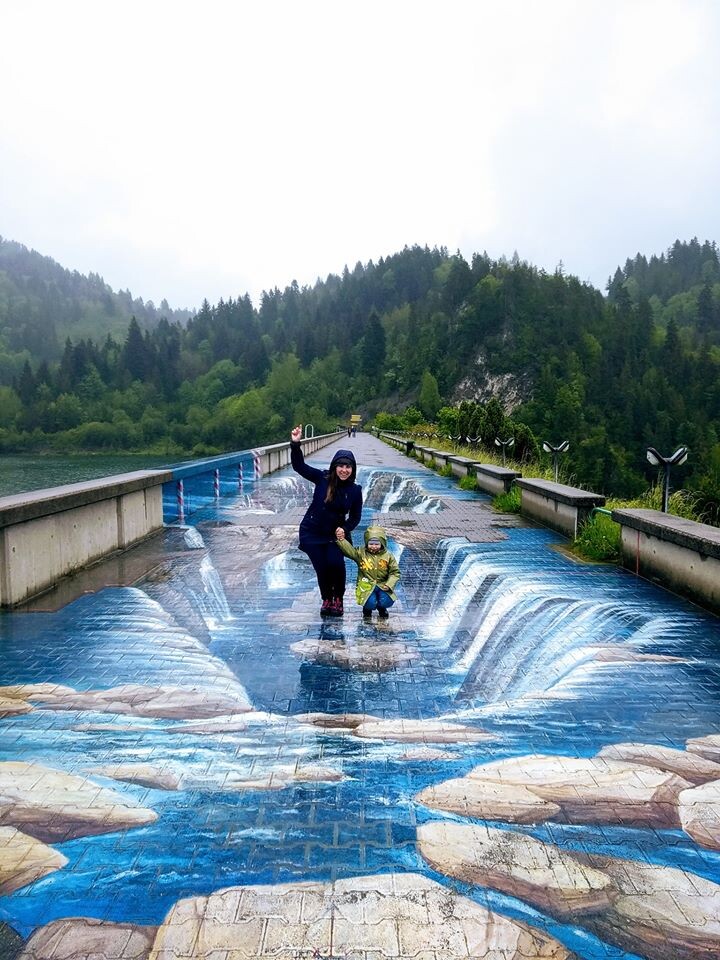 Dzisiaj obchodzimy najbardziej radosne święto w roku – Dzień Dziecka. Z tej okazji zaprosiliśmy rudzian do wzięcia udziału w naszej zabawie. Zobaczcie zdjęcia, które do nas przysłali.