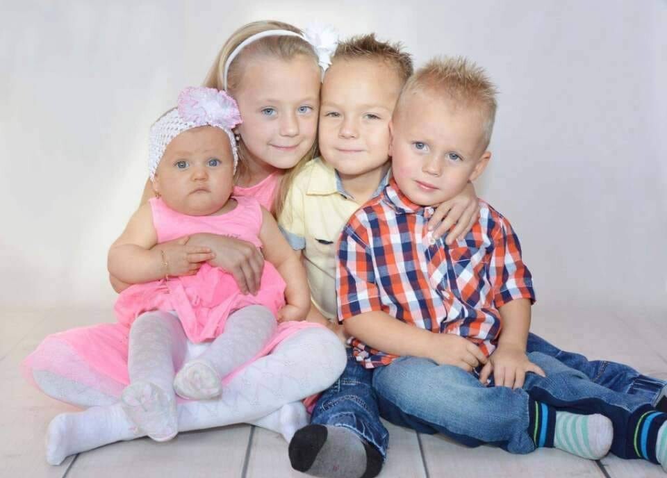 Dzisiaj obchodzimy najbardziej radosne święto w roku – Dzień Dziecka. Z tej okazji zaprosiliśmy rudzian do wzięcia udziału w naszej zabawie. Zobaczcie zdjęcia, które do nas przysłali.