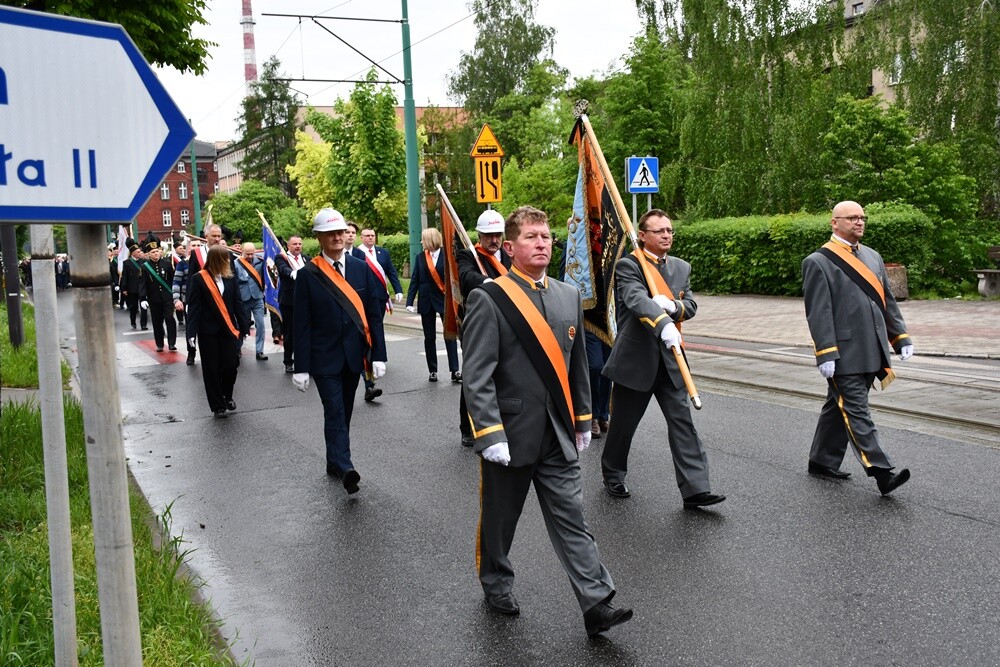 Dzień Hutnika w Rudzie Śląskiej. Hołd dla tradycji i św. Floriana.