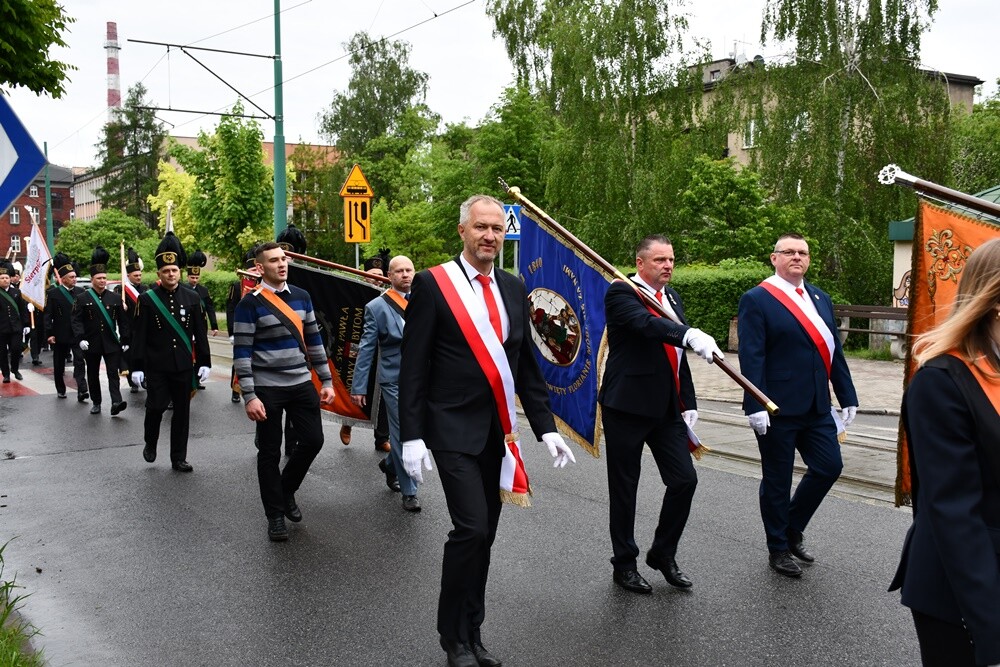 Dzień Hutnika w Rudzie Śląskiej. Hołd dla tradycji i św. Floriana.