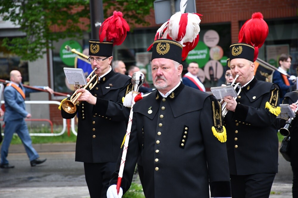 Dzień Hutnika w Rudzie Śląskiej. Hołd dla tradycji i św. Floriana.