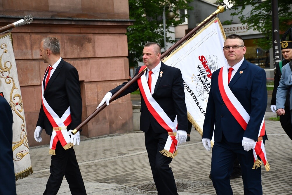 Dzień Hutnika w Rudzie Śląskiej. Hołd dla tradycji i św. Floriana.