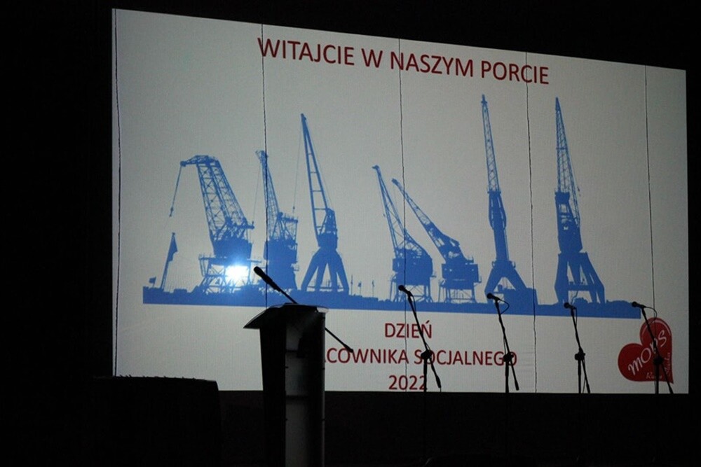 Prawie 300 pracowników Miejskiego Ośrodka Pomocy Społecznej w Rudzie Śląskiej obchodziło wczoraj swoje święto. 

fot. UM Ruda Śląska