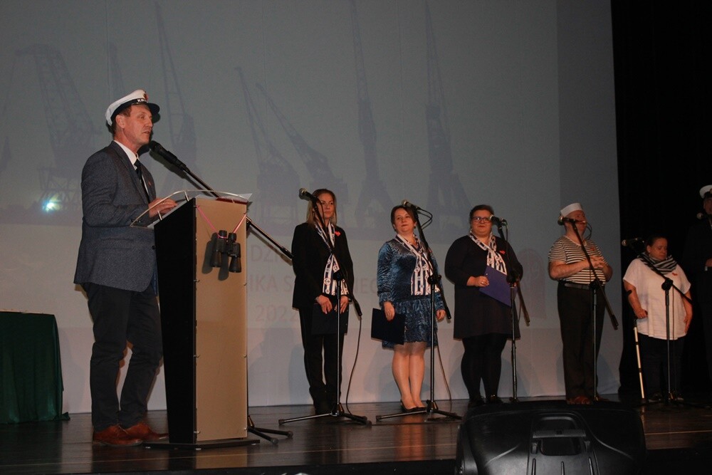 Prawie 300 pracowników Miejskiego Ośrodka Pomocy Społecznej w Rudzie Śląskiej obchodziło wczoraj swoje święto. 

fot. UM Ruda Śląska