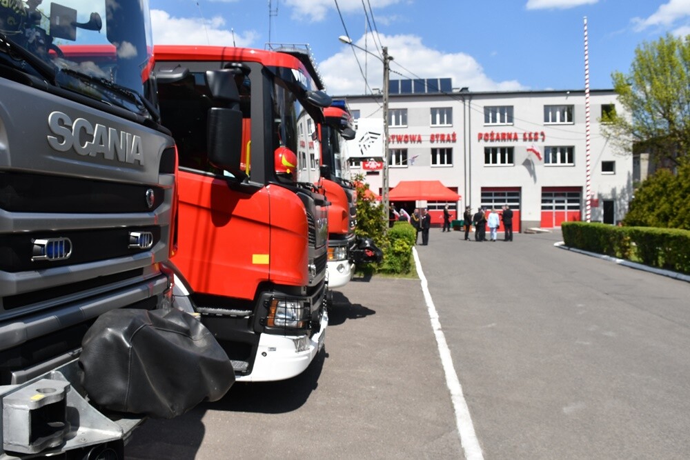 W środę, 10 maja przed siedzibą Komendy Miejskiej Państwowej Straży Pożarnej w Rudzie Śląskiej odbyły się uroczyste Obchody Dnia Strażaka. 

fot. Jacek Knapik