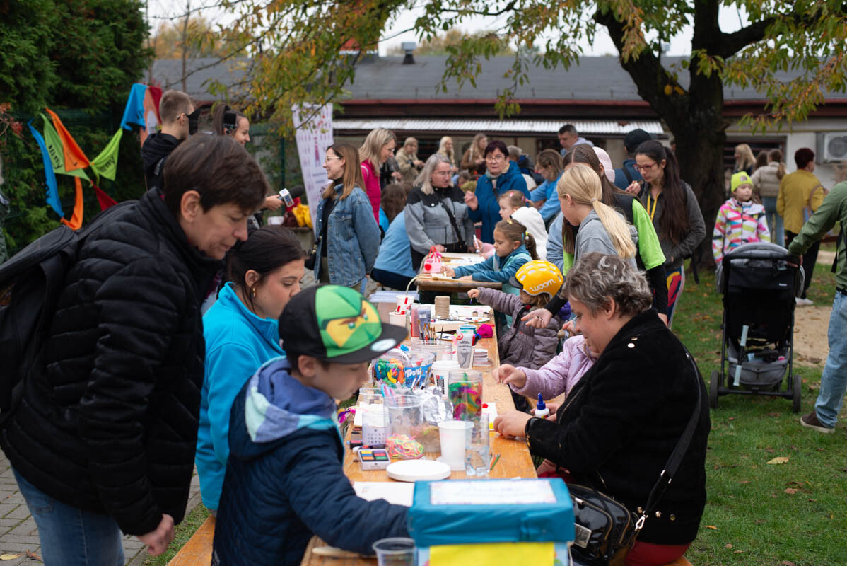 Edukacja ekologiczna przy piekaroku. / fot. Natalia Salwiczek