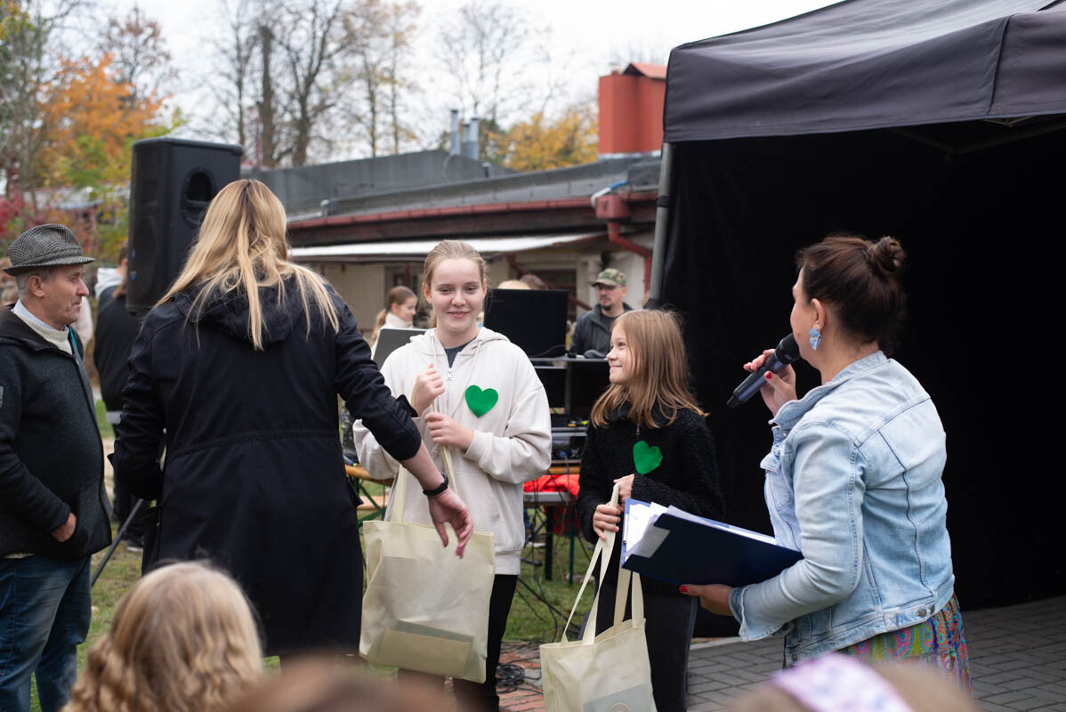 Edukacja ekologiczna przy piekaroku. / fot. Natalia Salwiczek