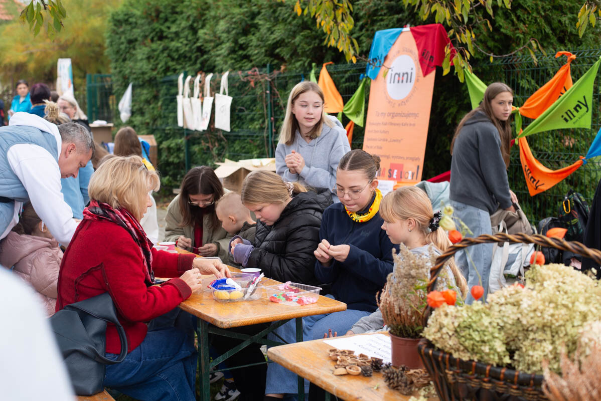 Edukacja ekologiczna przy piekaroku. / fot. Natalia Salwiczek
