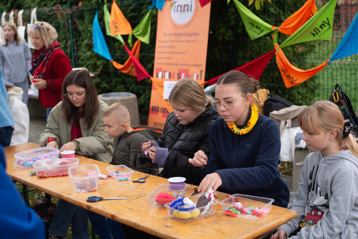 Edukacja ekologiczna przy piekaroku. / fot. Natalia Salwiczek