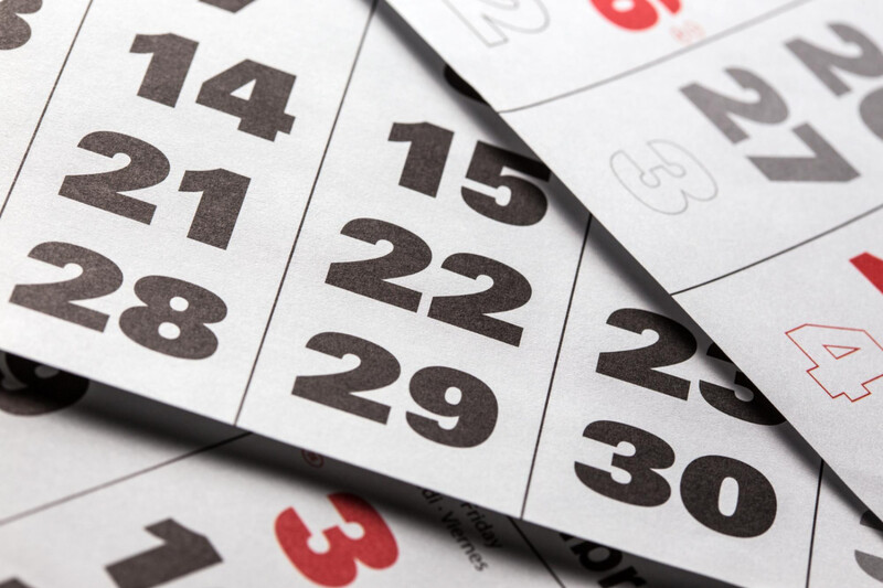 Efektowne uszlachetnienia do kalendarzy firmowych – poznaj wszystkie opcje