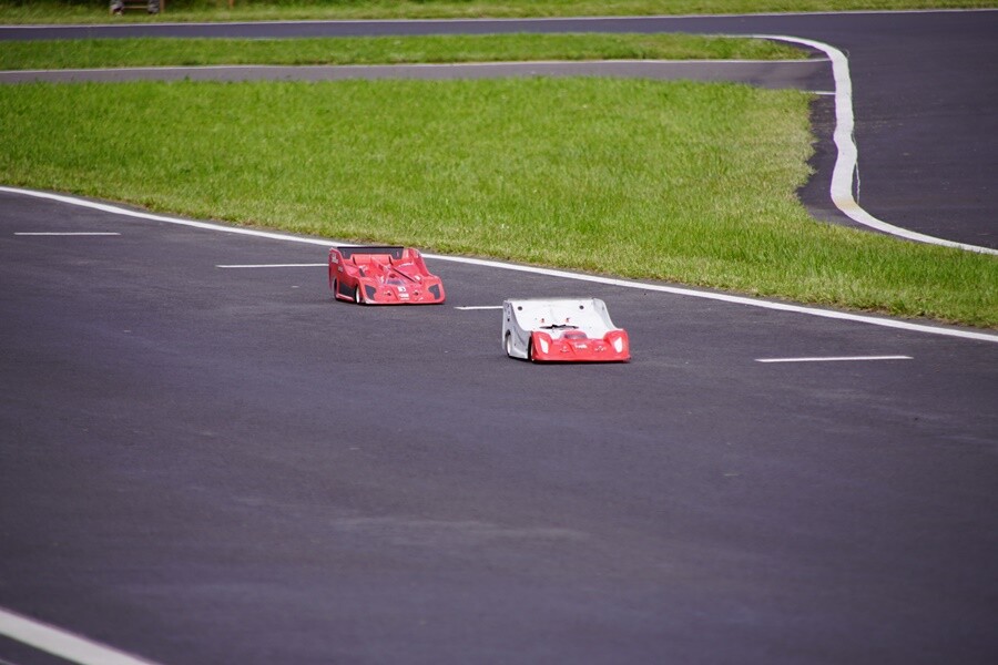 Eliminacje Mistrzostw Polski modeli samochodów zdalnie sterowanych ON- ROAD odbyły się w weekend w Rudzie Śląskiej - Wirku.