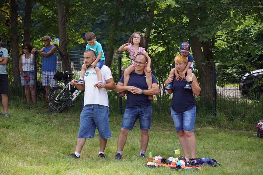 Eliminacje Mistrzostw Polski modeli samochodów zdalnie sterowanych ON- ROAD odbyły się w weekend w Rudzie Śląskiej - Wirku.