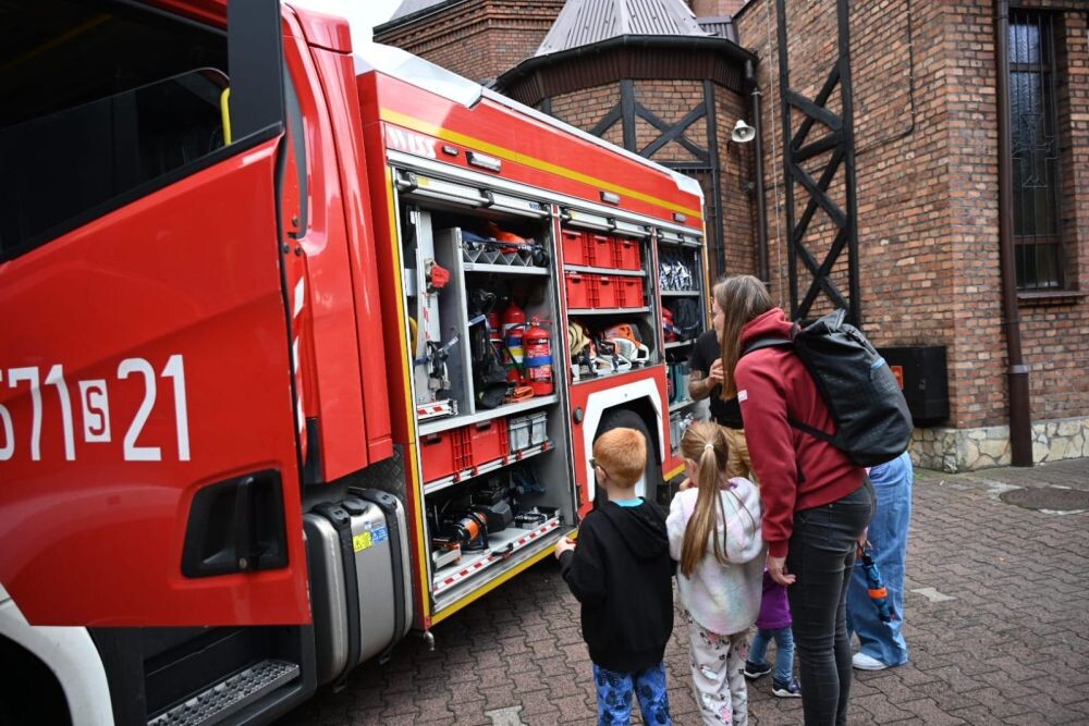 Festyn „Bądźmy radosną wspólnotą” – miejsce spotkań dla całych rodzin!/fot. FB Anna Krzysteczko