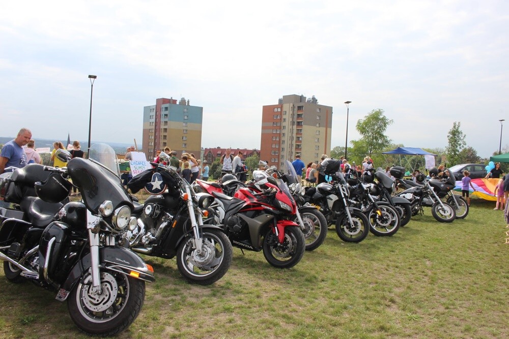 Góra Antonia była dziś miejscem, gdzie odbywał się piknik "Ruda na sportowo". Atrakcji nie brakowało - harcerze zorganizowali gry terenowe, sportowcy dali pokaz swych umiejętności i talentów, miał miejsce turniej szachowy.