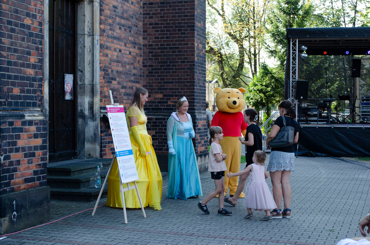 Festyn przy parafii pw. Ścięcia Św. Jana Chrzciciela w Goduli. / fot. Marek Faber