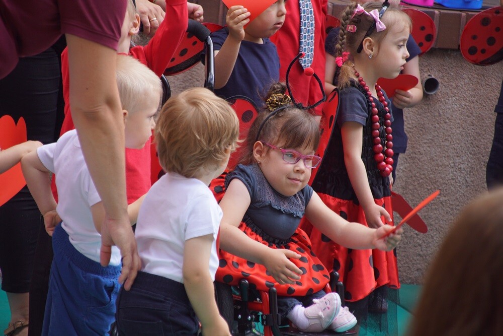 Ośrodek Adaptacyjny dla Dzieci Niepełnosprawnych oraz Stowarzyszenie „Jaskółka” zorganizowały dziś piknik rodzinny w ramach Tygodnia Godności Osób Niepełnosprawnych.
