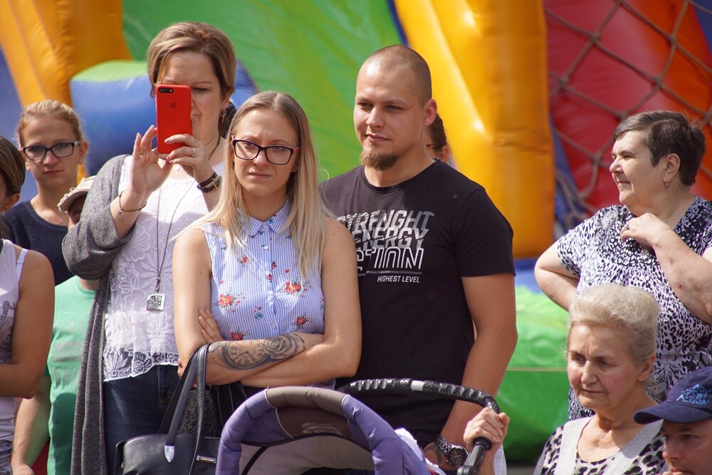 Ośrodek Adaptacyjny dla Dzieci Niepełnosprawnych oraz Stowarzyszenie „Jaskółka” zorganizowały dziś piknik rodzinny w ramach Tygodnia Godności Osób Niepełnosprawnych.