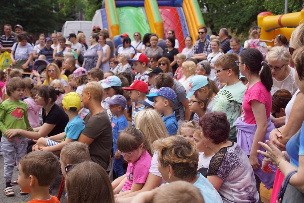 Ośrodek Adaptacyjny dla Dzieci Niepełnosprawnych oraz Stowarzyszenie „Jaskółka” zorganizowały dziś piknik rodzinny w ramach Tygodnia Godności Osób Niepełnosprawnych.