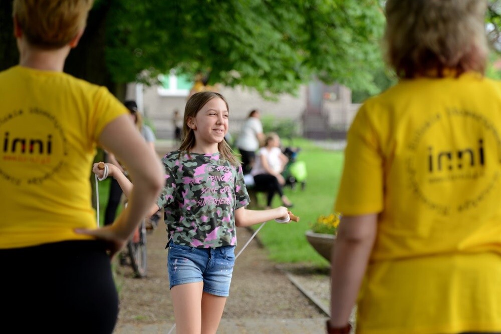 W sobotę Klub Aktywnego Seniora działający przy In-nYm Domu Kultury zorganizował Festyn Rodzinny. Nie zabrakło radości, uśmiechu i wesołej zabawy.

foto. Kolonowe