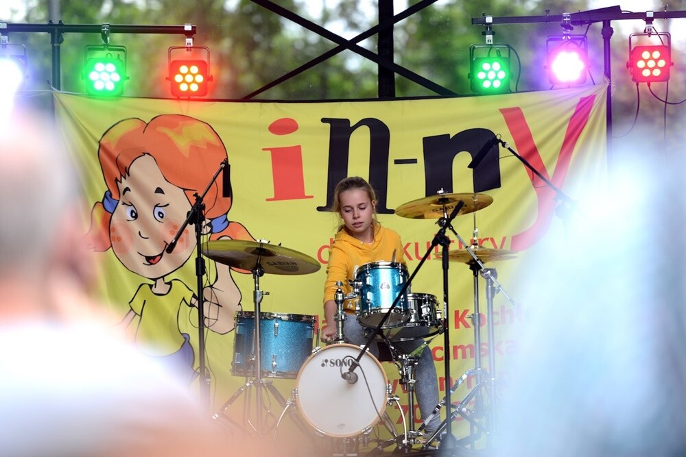 W sobotę Klub Aktywnego Seniora działający przy In-nYm Domu Kultury zorganizował Festyn Rodzinny. Nie zabrakło radości, uśmiechu i wesołej zabawy.

foto. Kolonowe