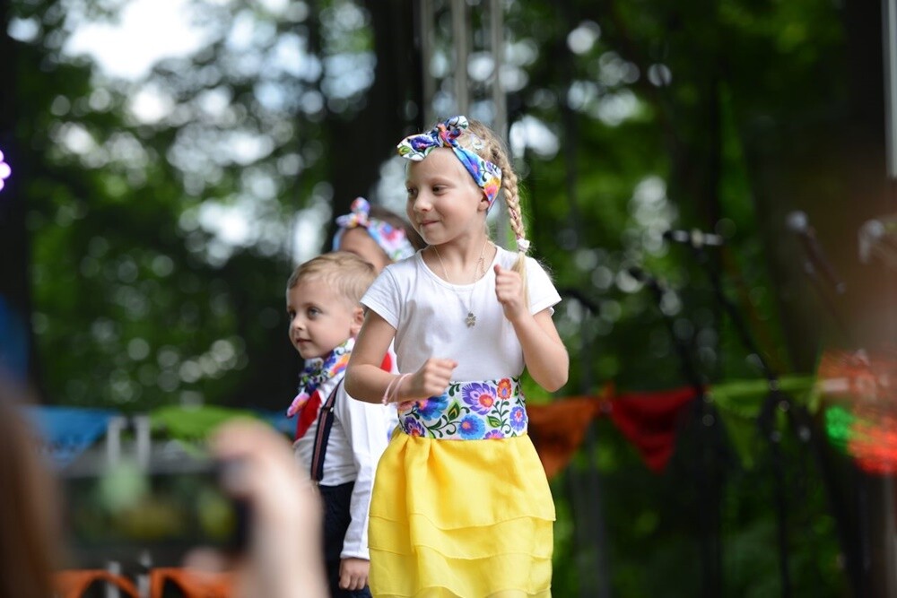 W sobotę Klub Aktywnego Seniora działający przy In-nYm Domu Kultury zorganizował Festyn Rodzinny. Nie zabrakło radości, uśmiechu i wesołej zabawy.

foto. Kolonowe
