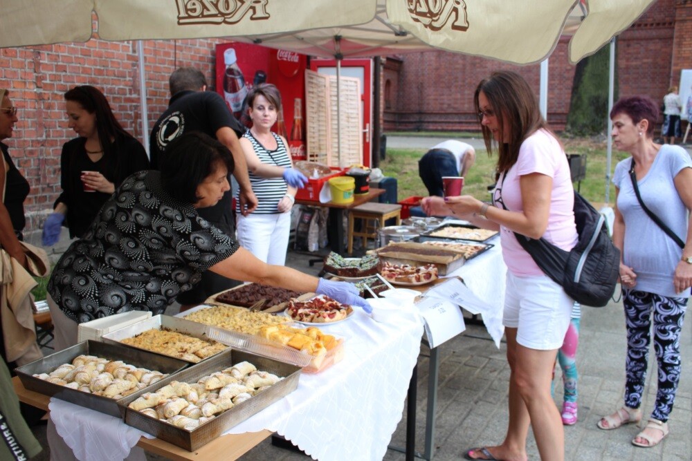 Jak co roku Towarzystwo Miłośników Orzegowa wraz z Miastem Ruda Śląska zorganizowało Festyn Orzegowski. Podczas imprezy władze miasta oficjalnie otworzyły rynek przy ul. Witolda Czapli.