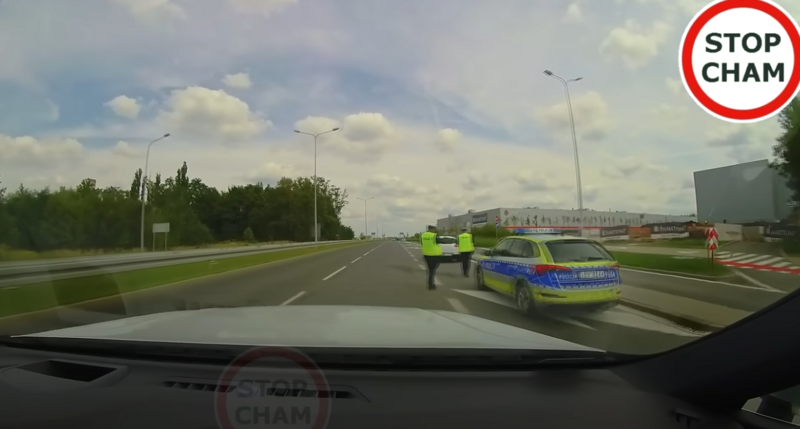 Film z kontroli drogowej w Rudzie Śląskiej rozjuszył internautów