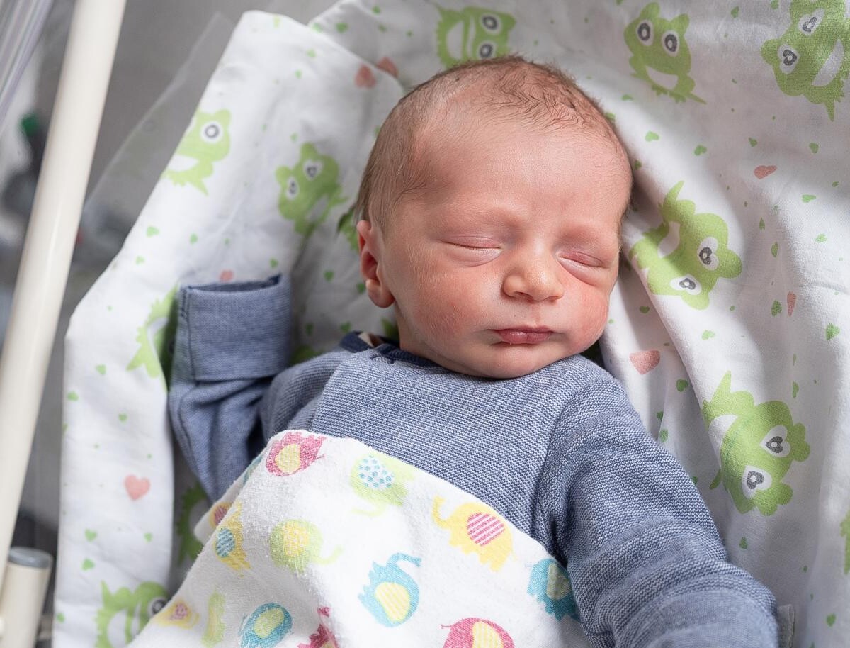 Bartosz Malacz
ur. 06.10.2025, 2900 g i 53 cm
Syn Moniki i Adriana