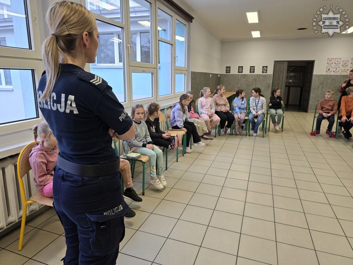 Bezpieczna zima / fot. KMP Świętochłowice