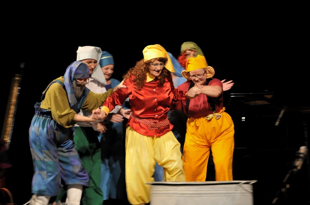 W Miejskim Centrum Kultury im. Henryka Bisty odbyła się dzisiaj gala jubileuszowego, 25. Szkolnego Festiwalu Teatralnego, organizowanego już od ćwierćwiecza w Szkole Podstawowej nr 22 w Rudzie Śląskiej.