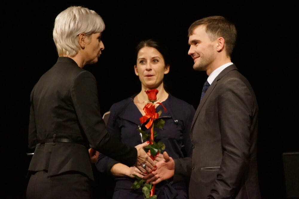 Dziś w Miejskim Centrum Kultury im. Henryka Bisty, 53 sportowców oraz 11 trenerów z Rudy Śląskiej otrzymało nagrody Prezydenta Miasta za osiągnięcia i wyniki uzyskane w 2018 roku. Na koniec gali wraz z zespołem wystąpił Maciej Balcar.