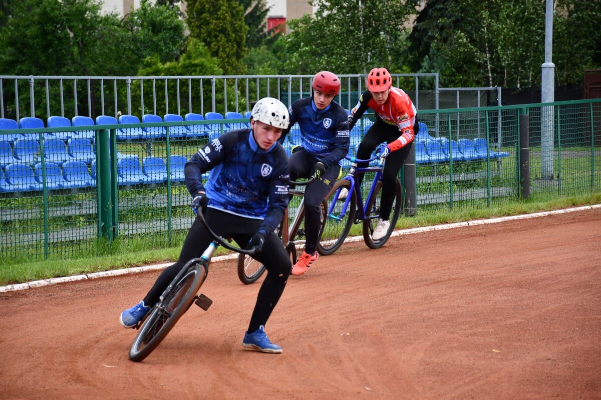 W niedzielne popołudnie, 8 czerwca na miejskim torze odbył się pojedynek pomiędzy Gentlemen Śląskiem Świętochłowice a Aseko Orłem Gniezno. / fot. Dominik Chrobaczek