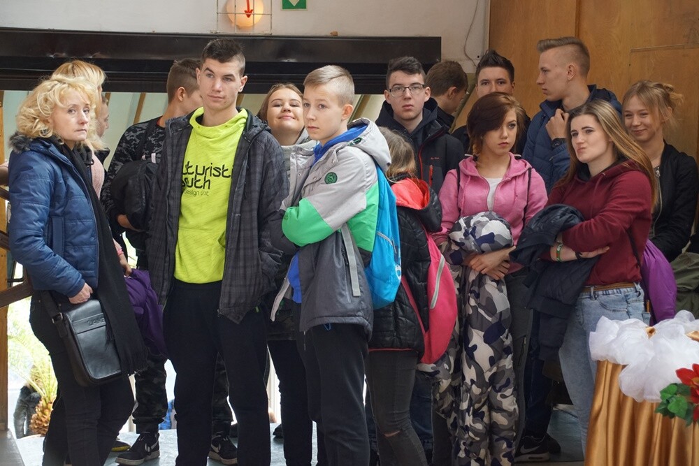 Ponad tysiąc uczniów wzięło dzisiaj udział w Giełdzie Szkół Ponadgimnazjalnych w Rudzie Śląskiej.