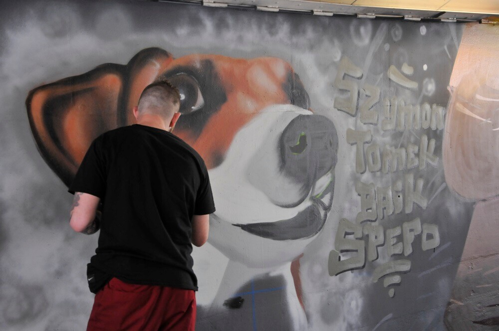 21 kwietnia odbyła się kolejna akcja "Graffiti Jam – Silesia w kolorze". Podczas tego wydarzenia grupa artystów upiększyła przejście podziemne przy ul. Klary pod Drogową Trasą Średnicową.